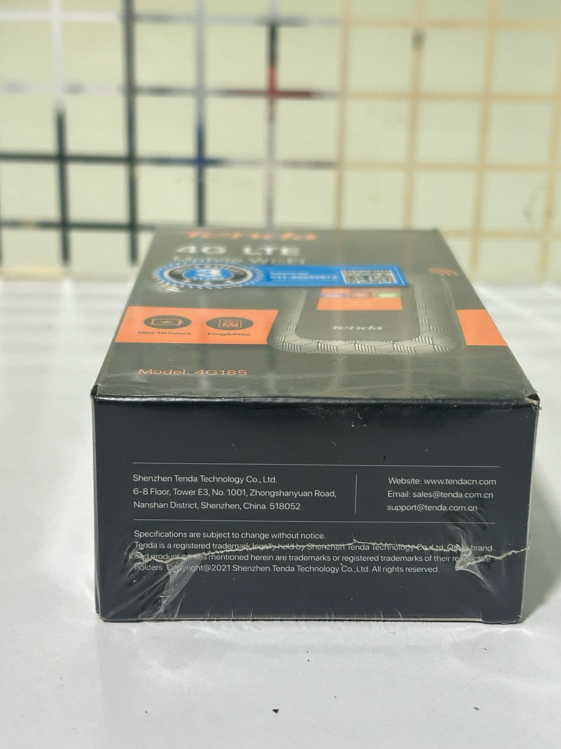 Tenda 4G185 3G/4G LTE Advanced 150Mbps Pocket Mobile Wi-Fi Hotspot Device Tenda 4G185 3G/4G LTE Advanced 150Mbps Pocket Mobile Wi-Fi Hotspot Device