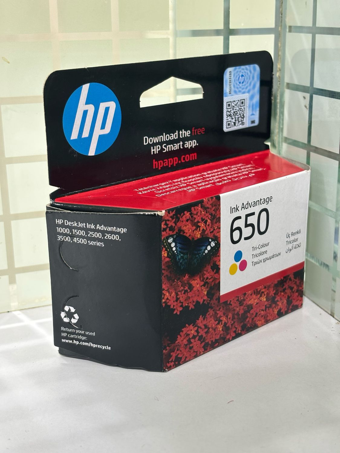 HP 650 Tri-Color Ink Cartridge HP 650 Tri-Color Ink Cartridge
