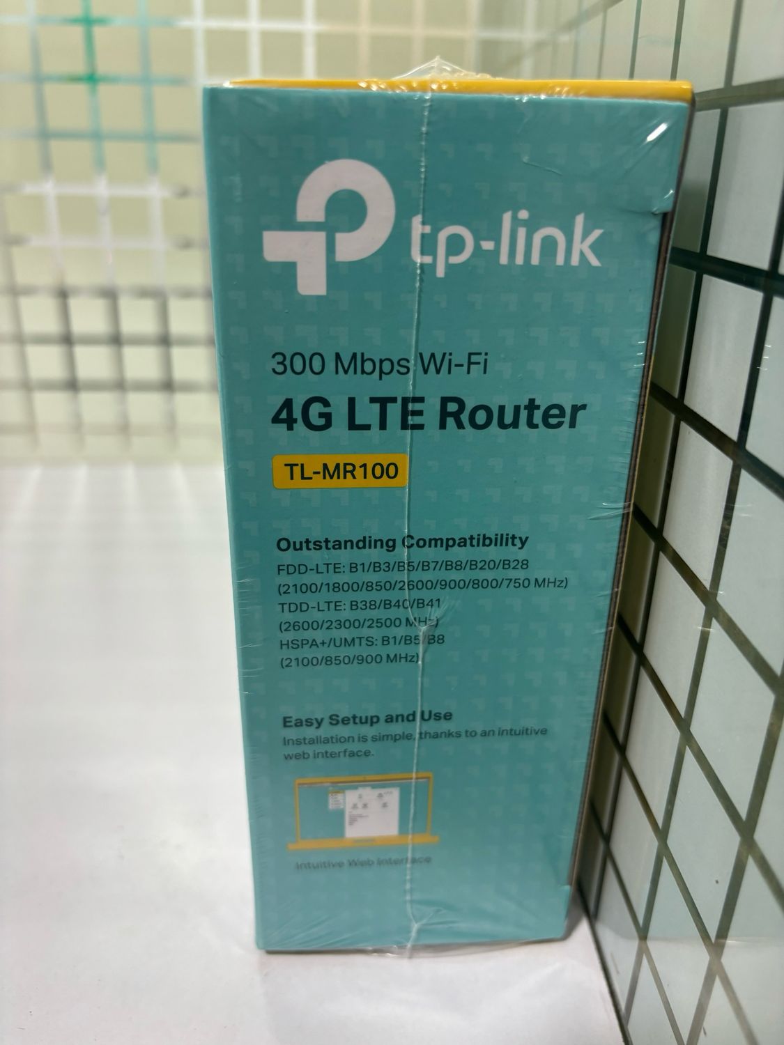 TP Link TL-MR100 300 Mbps Wireless N 4G LTE Router TP Link TL-MR100 300 Mbps Wireless N 4G LTE Router