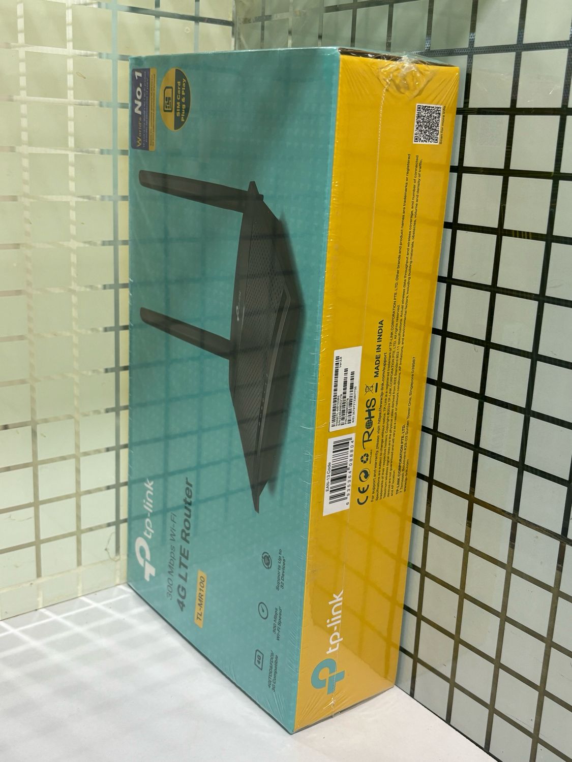 TP Link TL-MR100 300 Mbps Wireless N 4G LTE Router TP Link TL-MR100 300 Mbps Wireless N 4G LTE Router