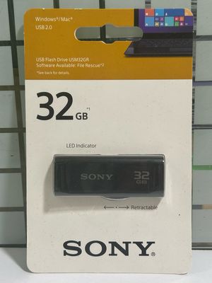 Sony 32GB Pen Drive (GR / Black)