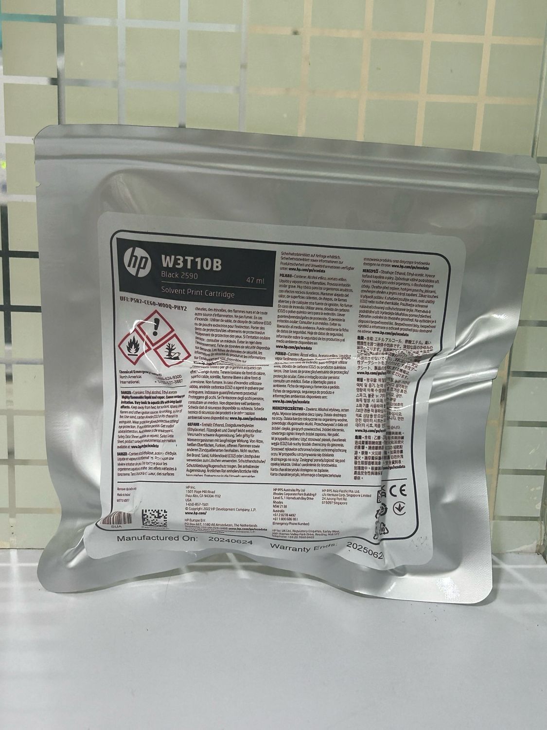HP 2590 W3T10B Black Solvent Cartridge HP 2590 W3T10B Black Solvent Cartridge