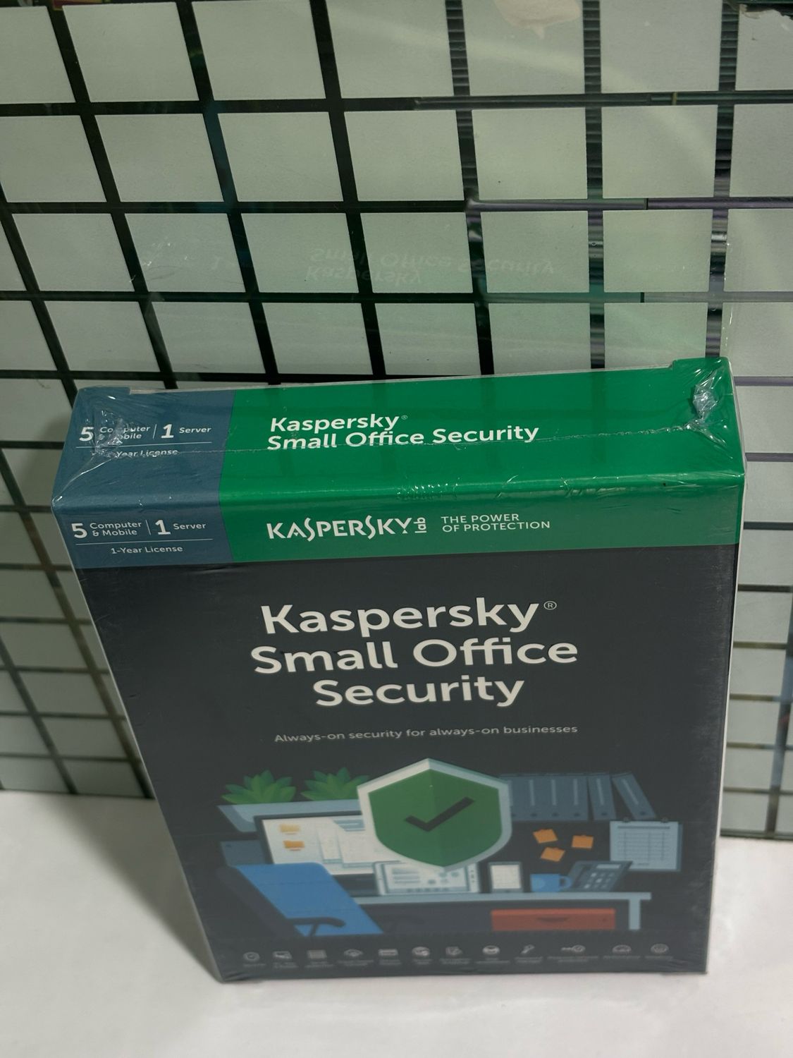 5 PC, 1 Server, 5 Mobile, 1 Year, Kaspersky Small Office Security 5 PC, 1 Server, 5 Mobile, 1 Year, Kaspersky Small Office Security