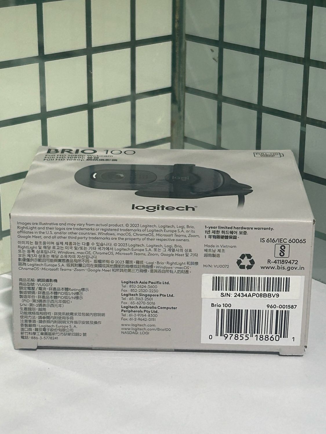 Logitech Brio 100 Full HD Webcam Logitech Brio 100 Full HD Webcam