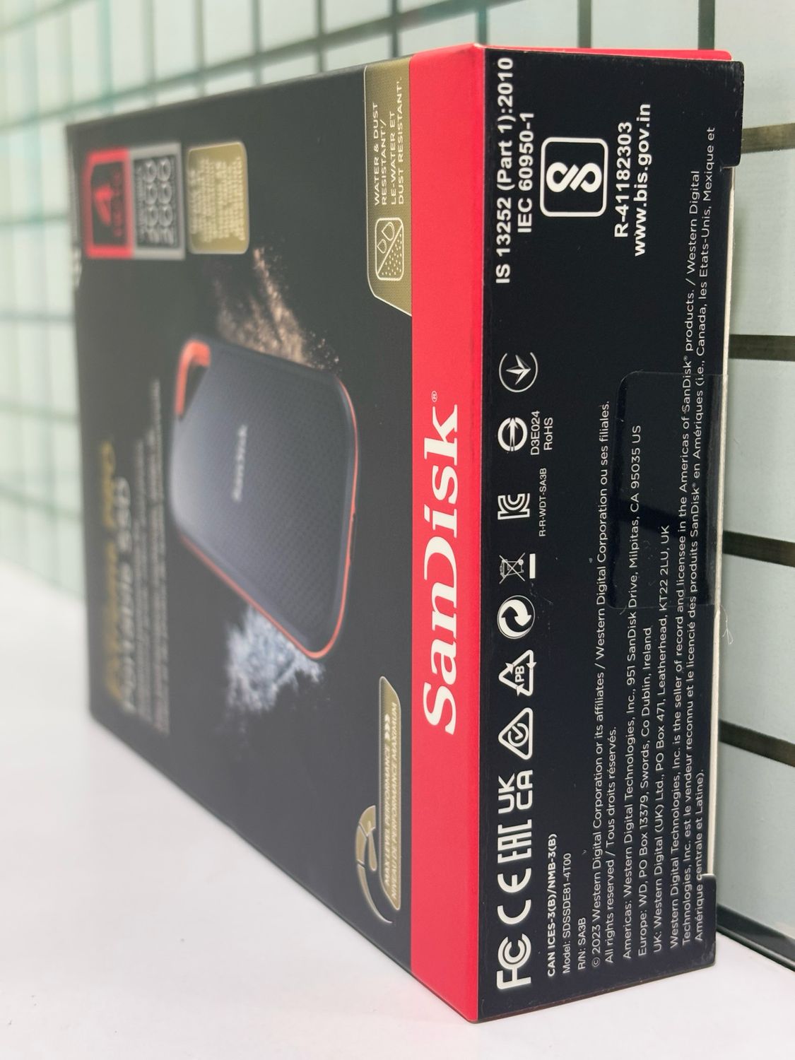 SanDisk 4TB Extreme PRO Portable SSD SanDisk 4TB Extreme PRO Portable SSD