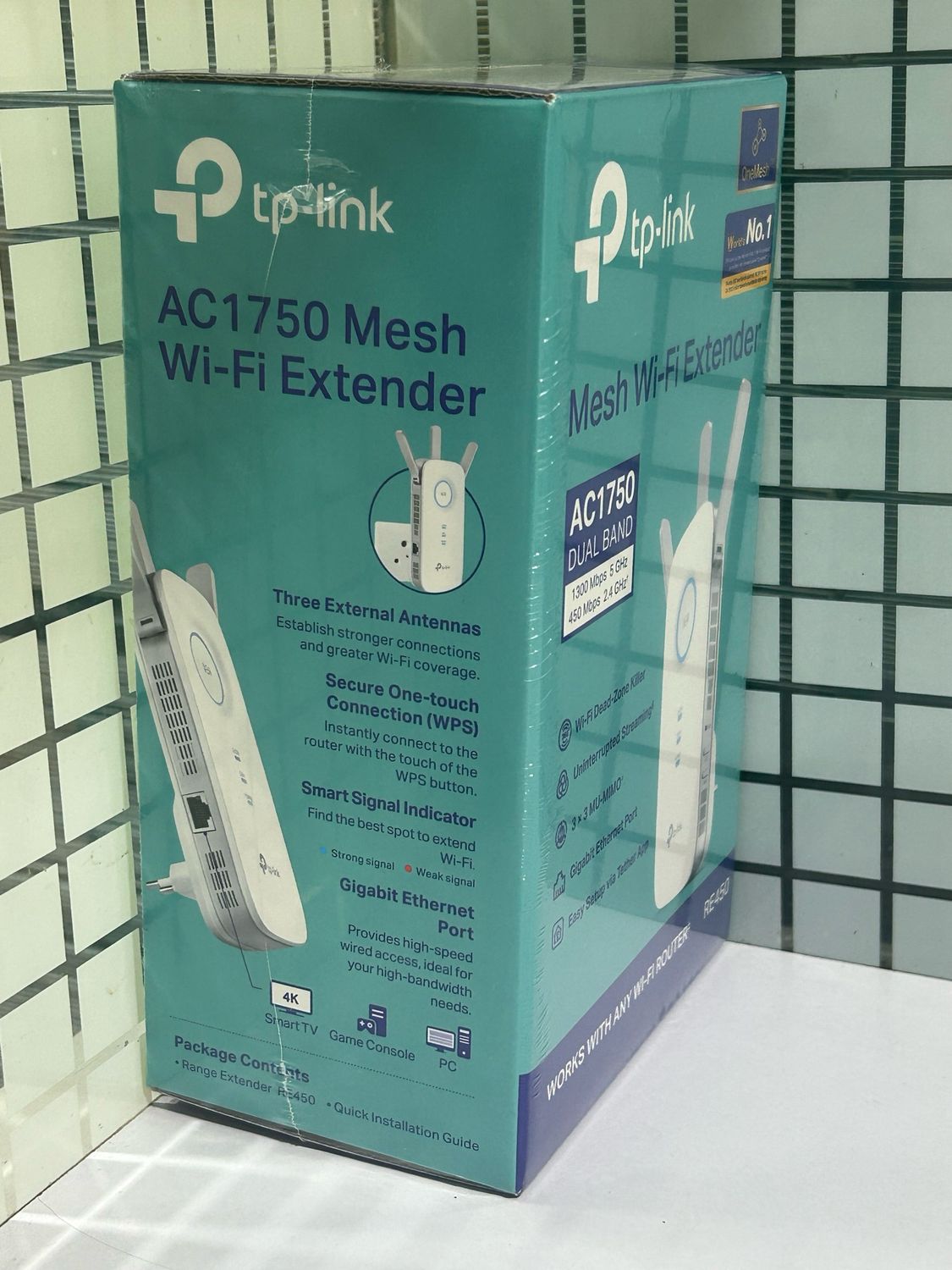 TP-Link RE450 AC1750 Wi-Fi Range Extender TP-Link RE450 AC1750 Wi-Fi Range Extender