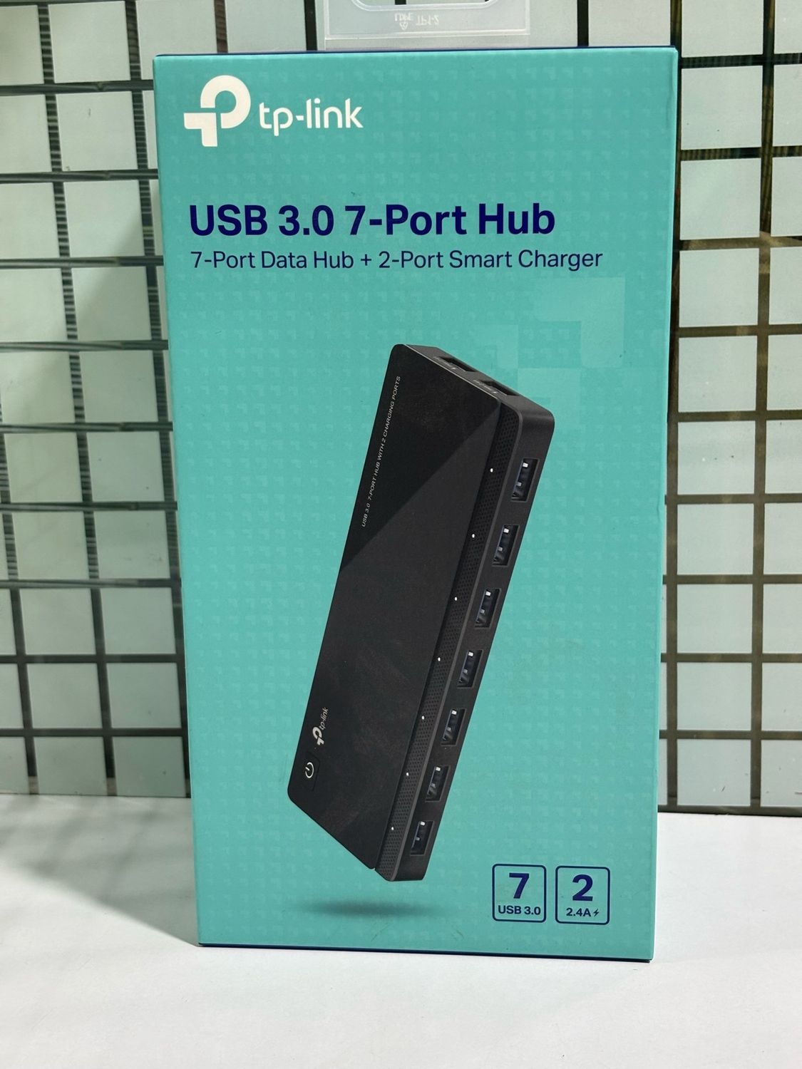 TP-link UH720 USB 3.0 7-Port Hub with 2 Charging Ports