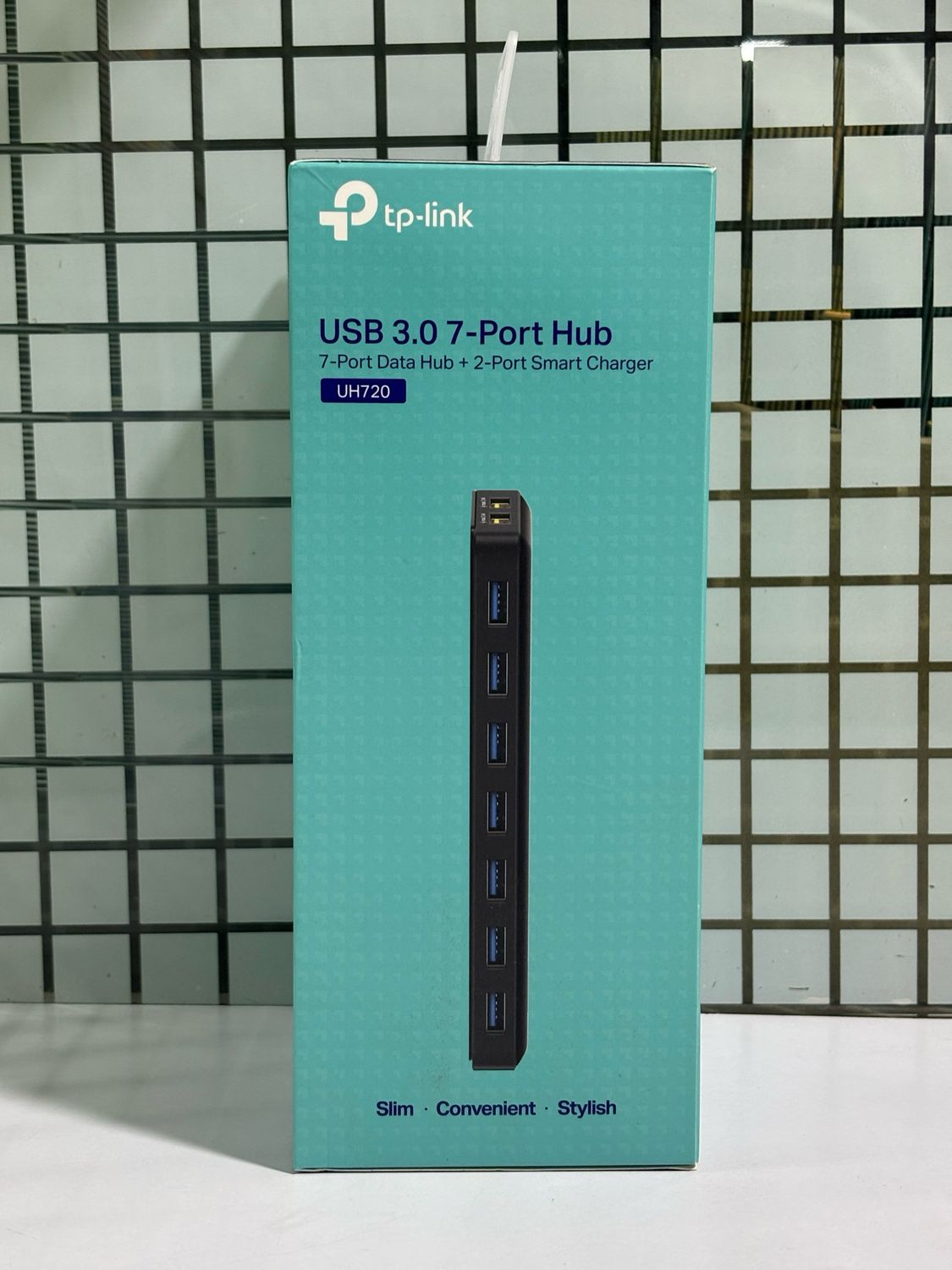 TP-link UH720 USB 3.0 7-Port Hub with 2 Charging Ports