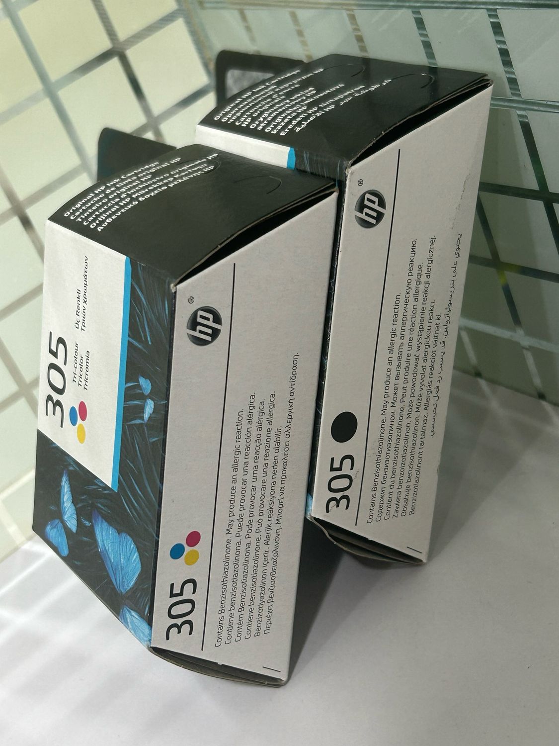 HP 305 Ink Cartridge (Combo Pack) Black + Tri-Color HP 305 Ink Cartridge (Combo Pack) Black + Tri-Color