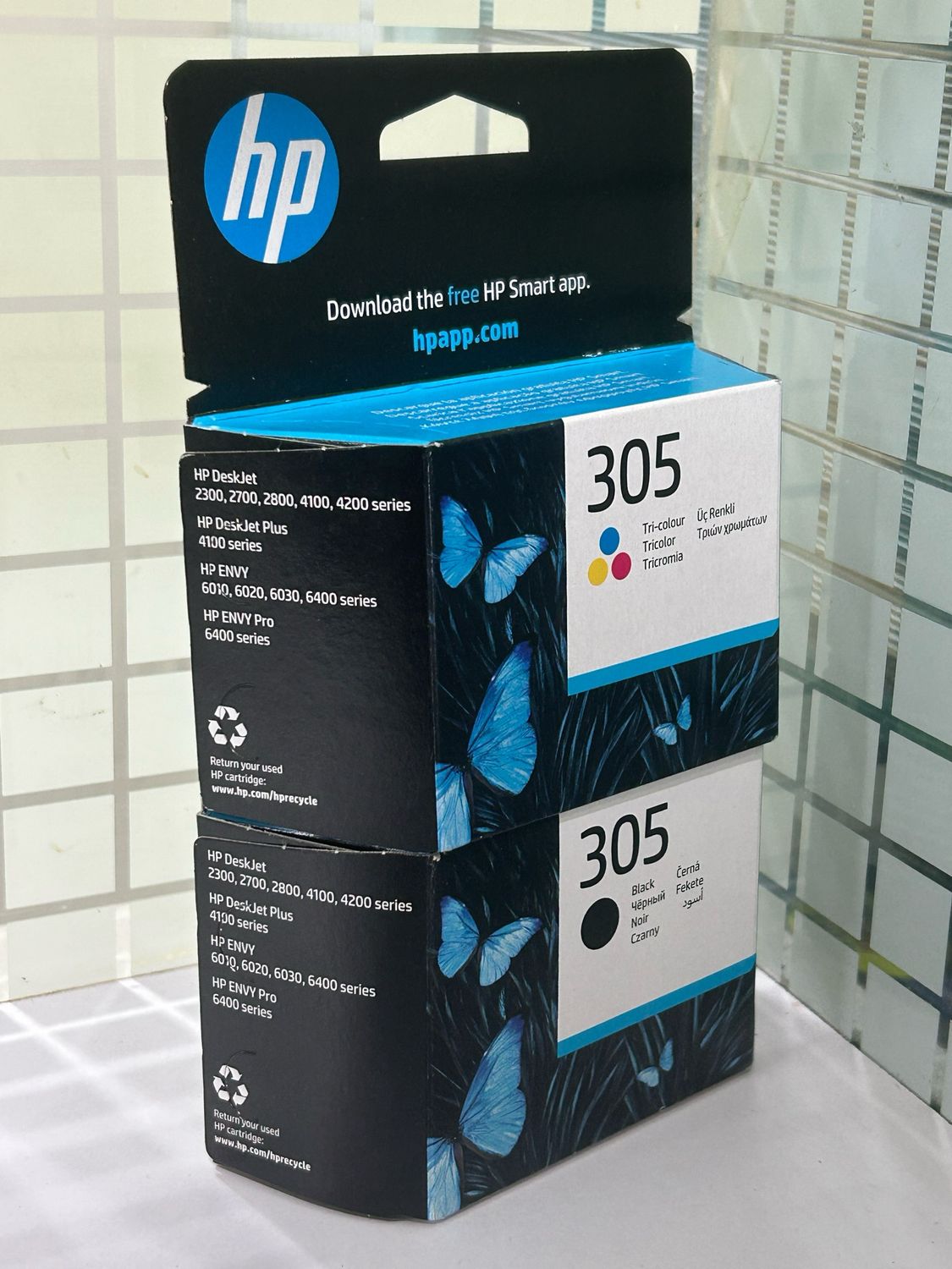 HP 305 Ink Cartridge (Combo Pack) Black + Tri-Color HP 305 Ink Cartridge (Combo Pack) Black + Tri-Color