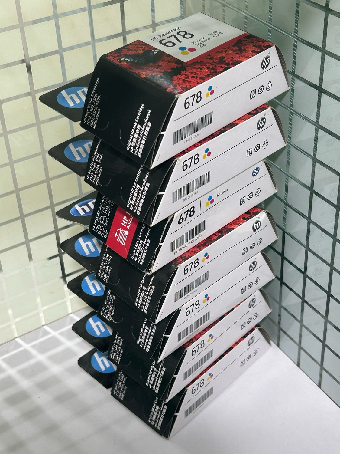 Original HP 678 Tri-Color Ink Cartridge