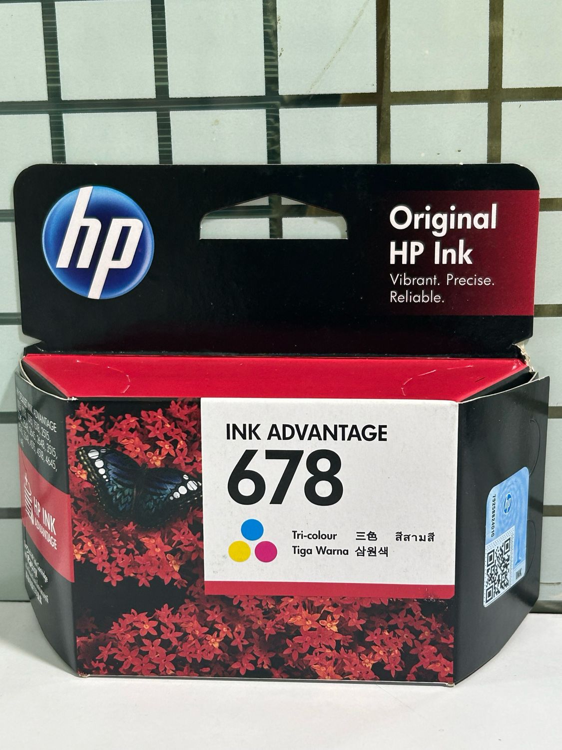 Original HP 678 Tri-Color Ink Cartridge
