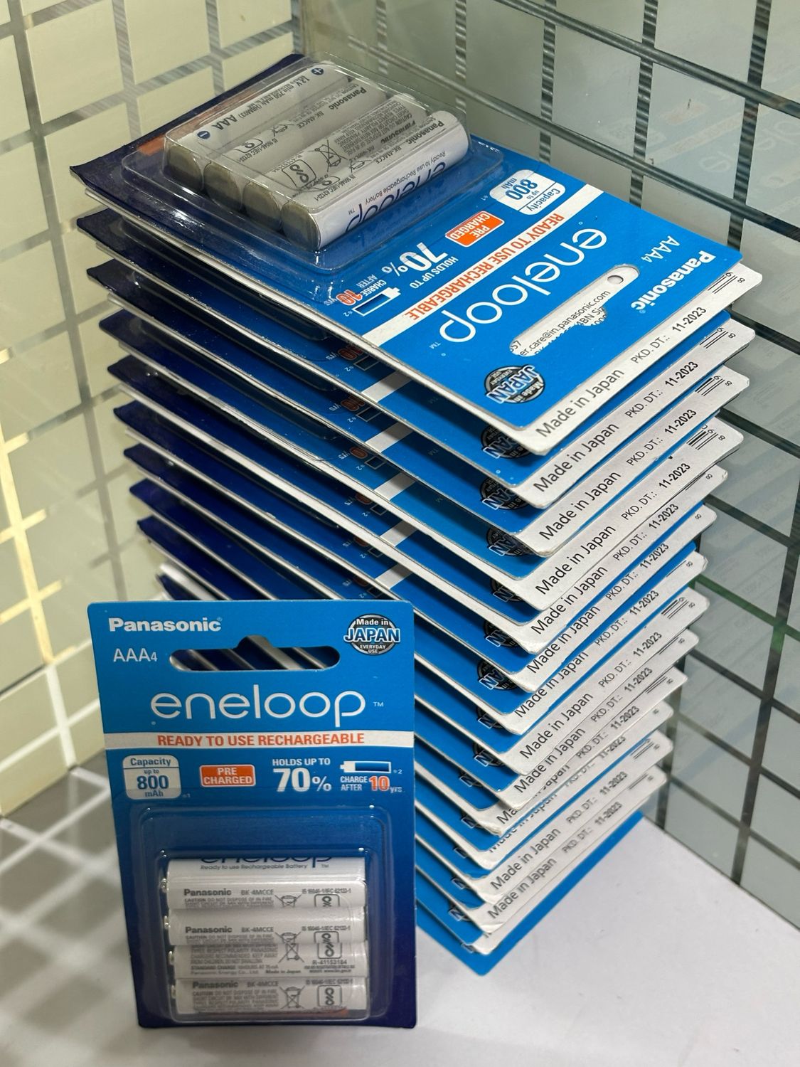 Panasonic Eneloop AAA, 800mAh, Rechargeable 4-Batteries