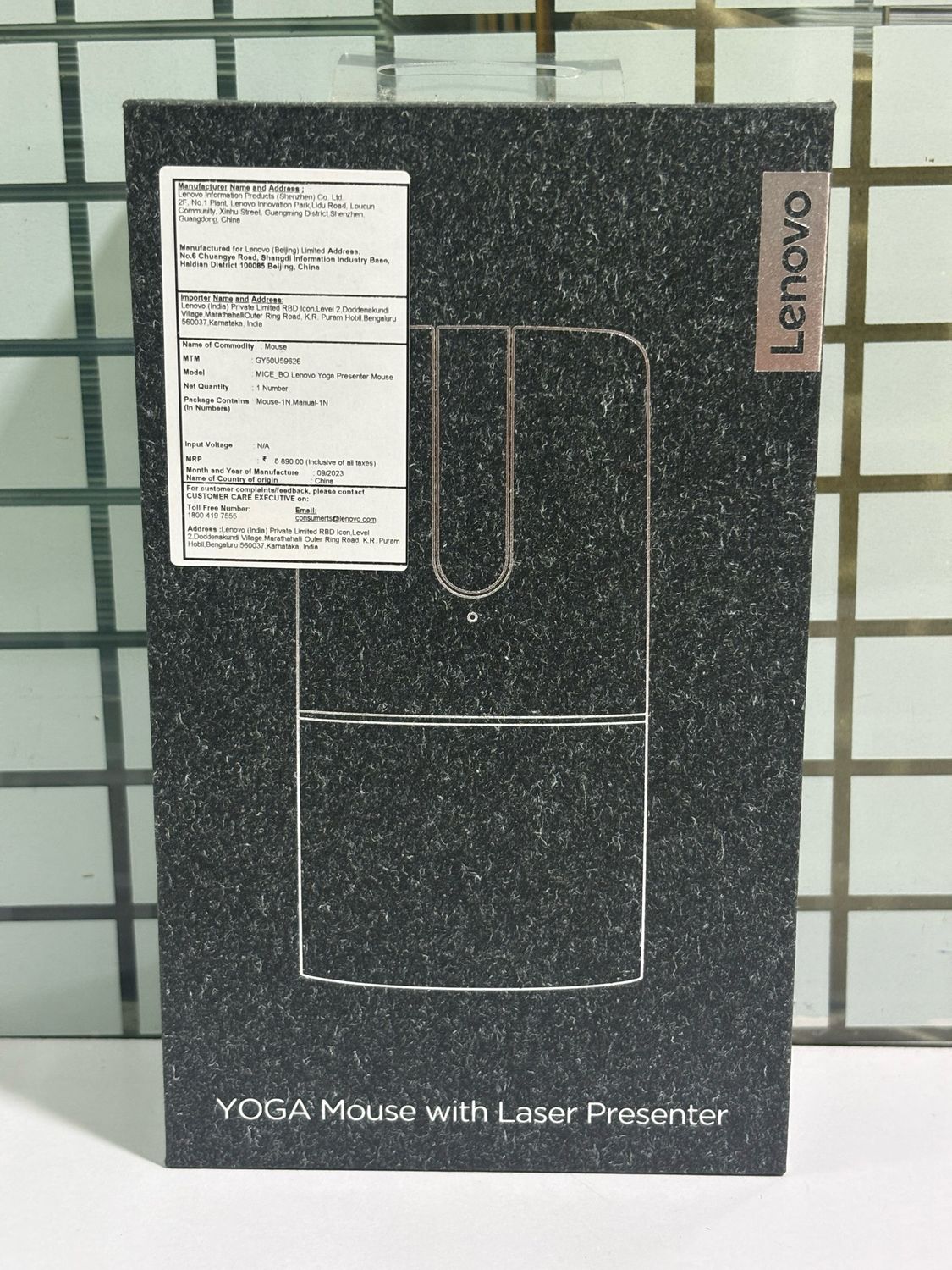 Lenovo Yoga Mouse with Laser Presenter (Shadow Black)