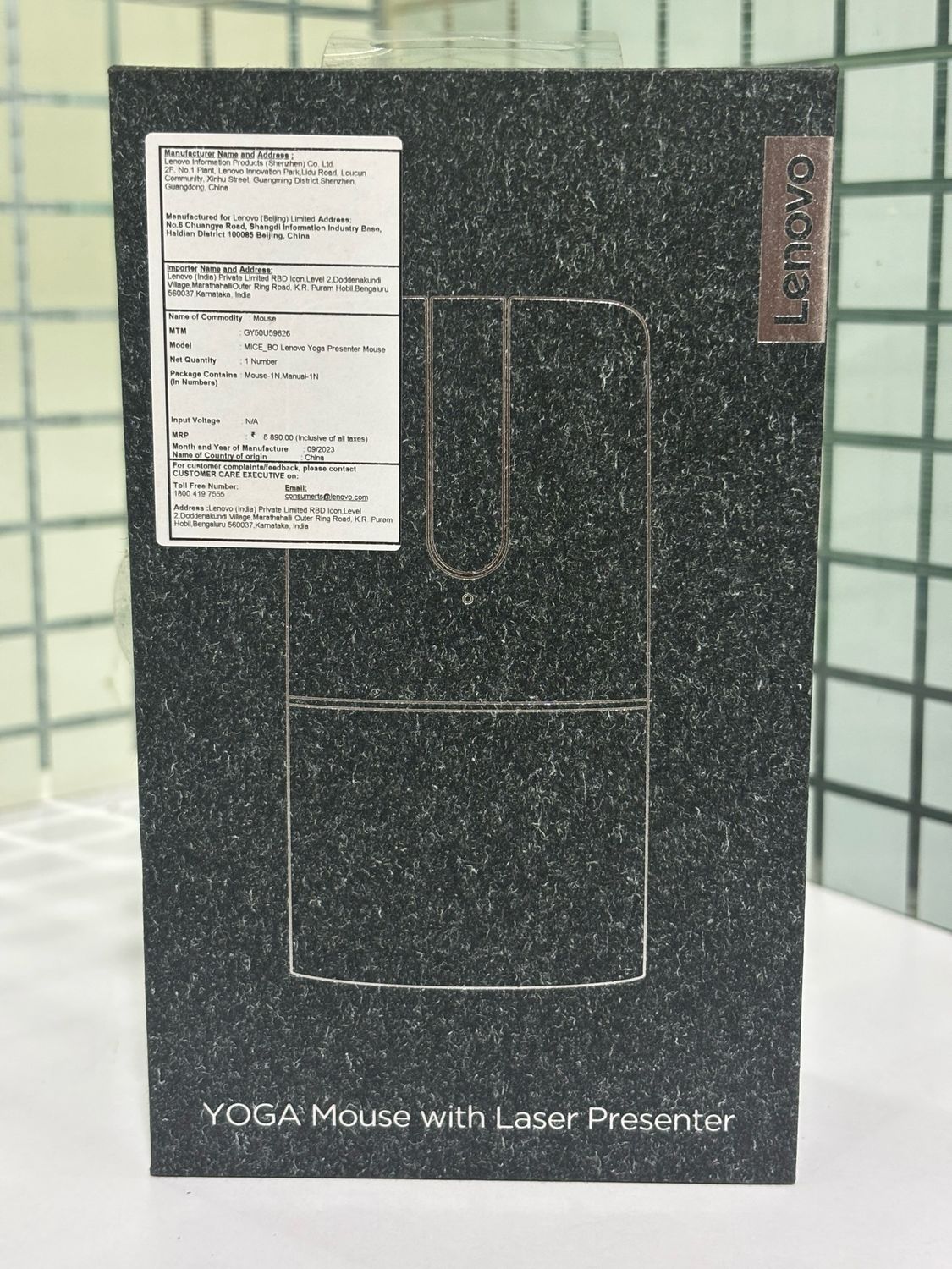 Lenovo Yoga Mouse with Laser Presenter (Shadow Black)