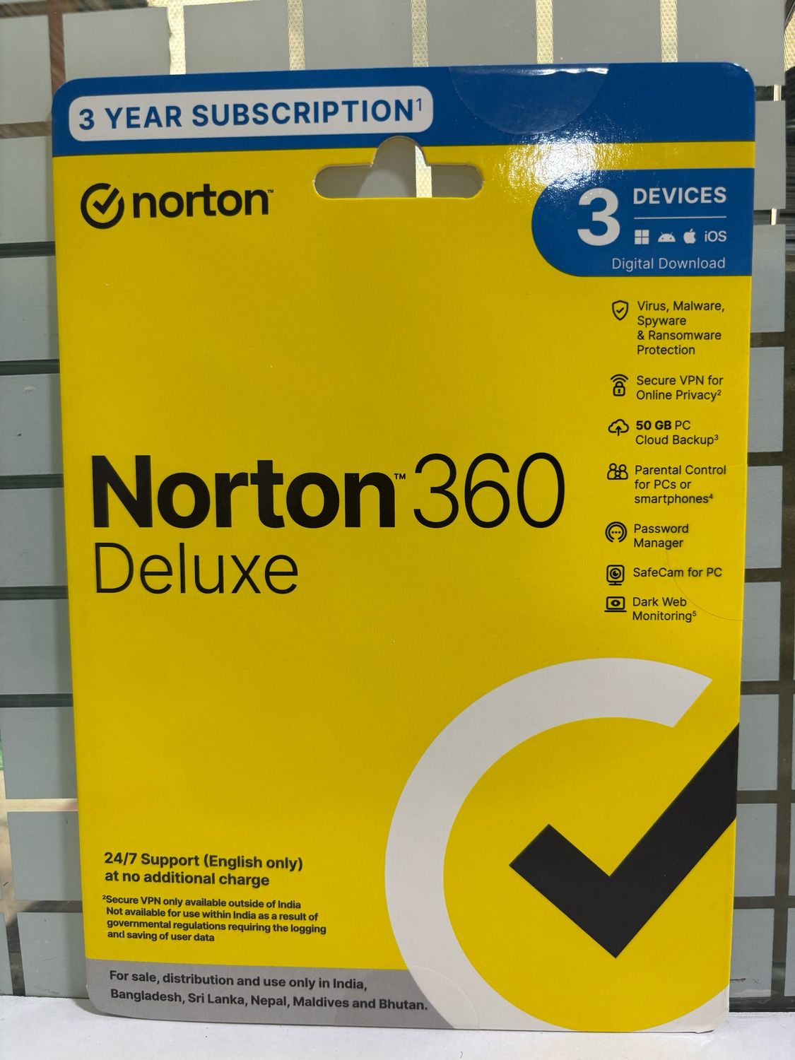 New, 3 User, 3 Year, Norton 360 Deluxe Total Security