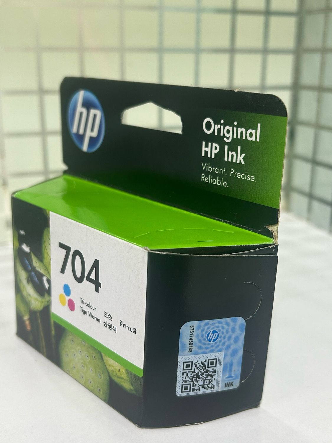 HP 704 Tri-Color Ink Cartridge