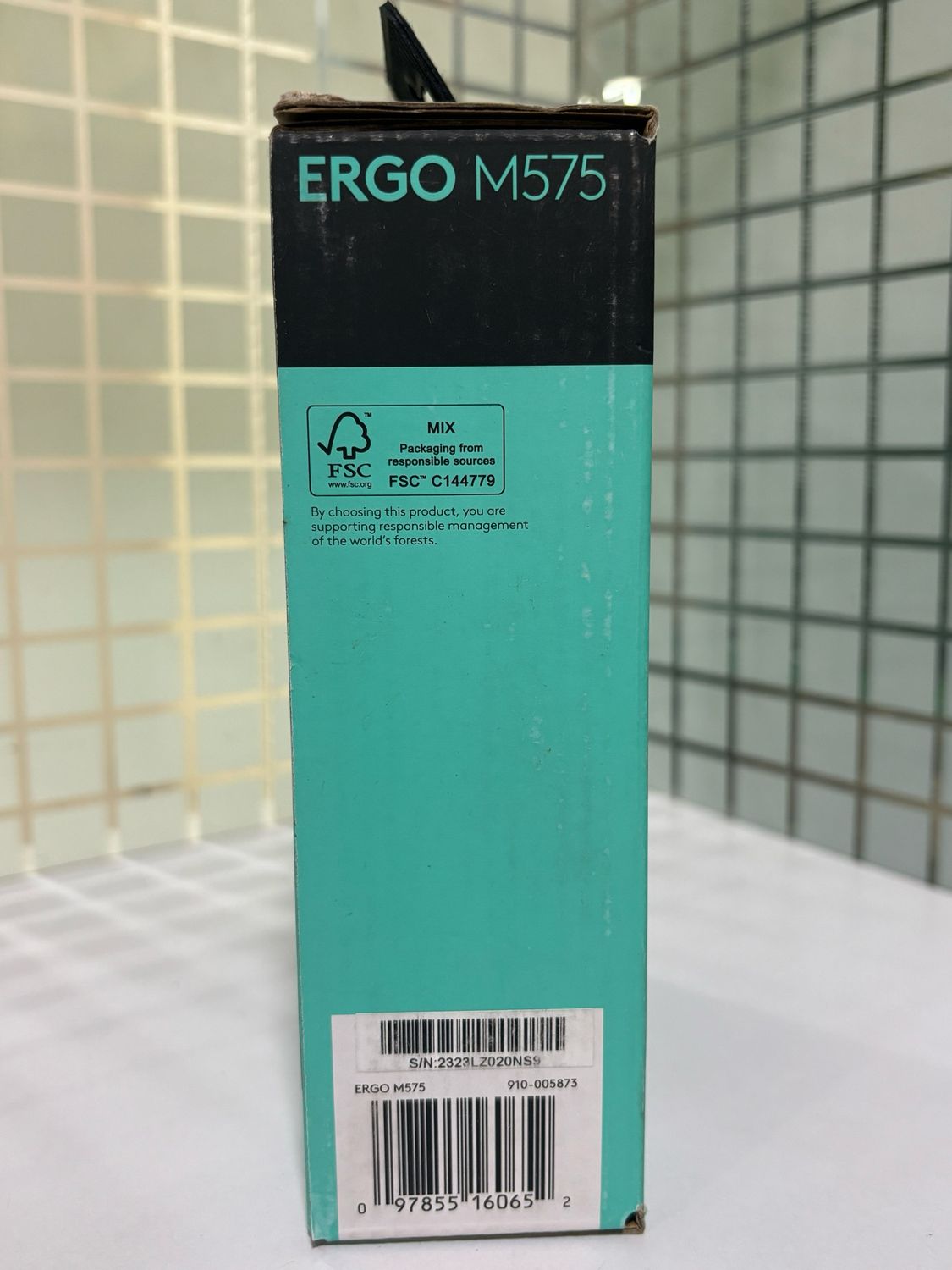 Logitech Ergo M575 Wireless Trackball Mouse, Black Logitech Ergo M575 Wireless Trackball Mouse, Black