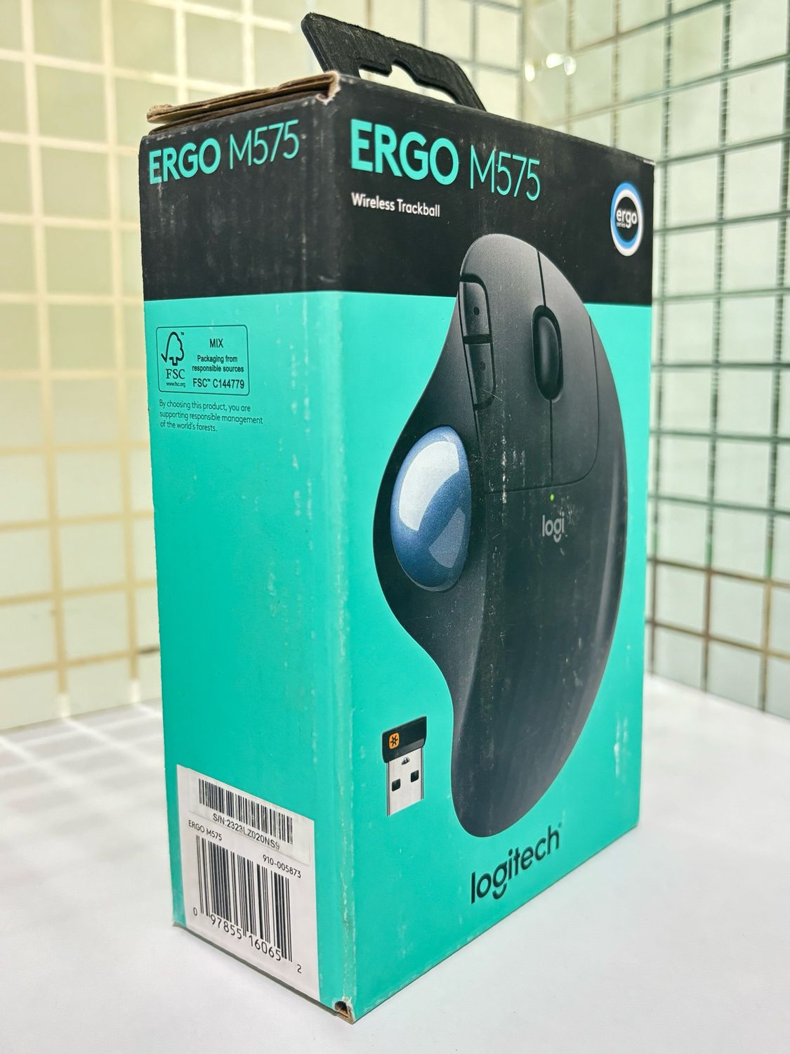 Logitech Ergo M575 Wireless Trackball Mouse, Black Logitech Ergo M575 Wireless Trackball Mouse, Black