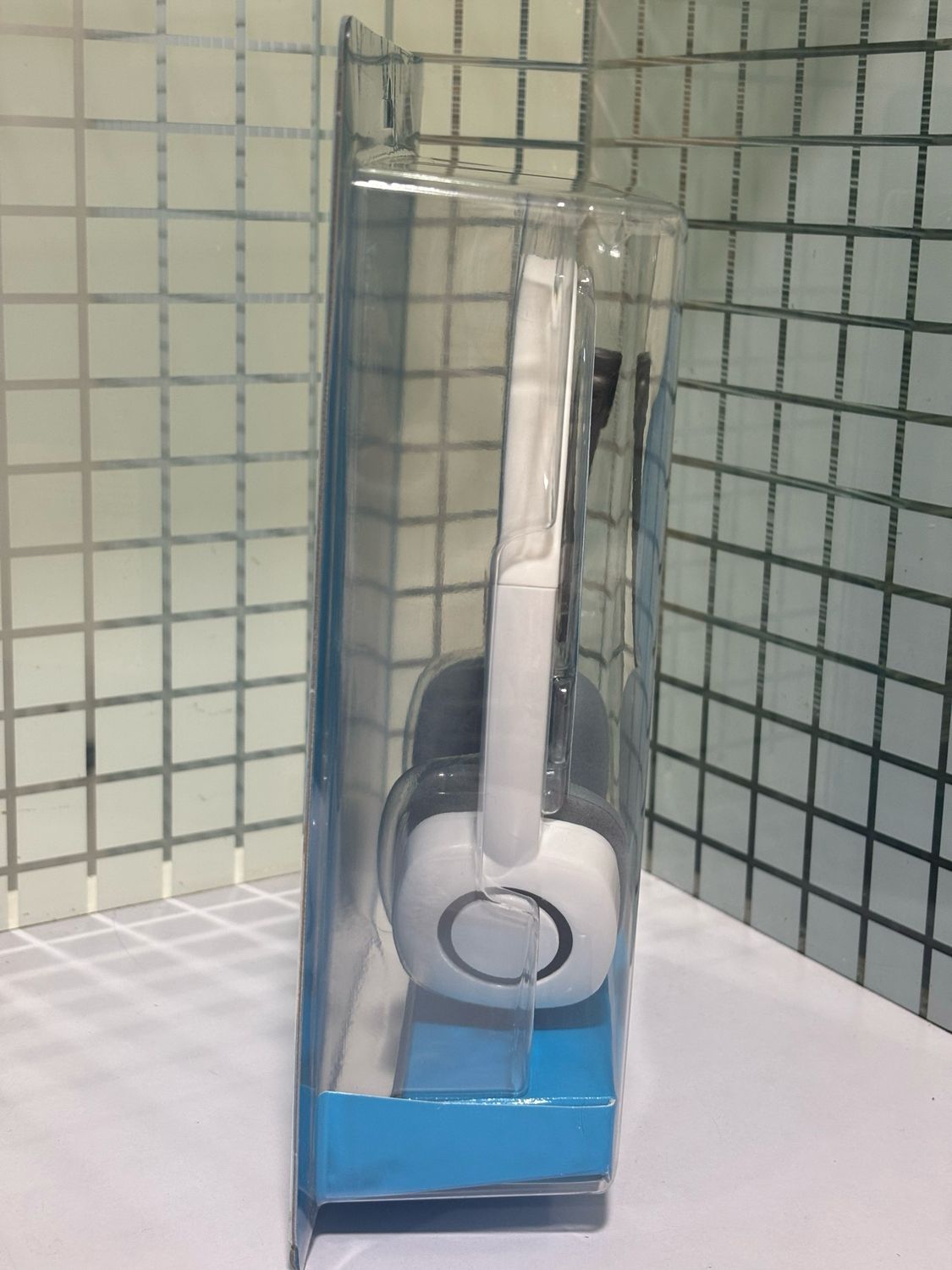 Logitech H150 Stereo Headset with Mic, White Logitech H150 Stereo Headset with Mic, White