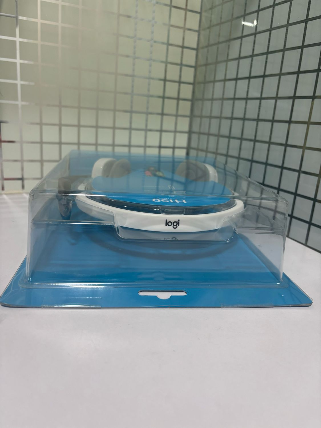 Logitech H150 Stereo Headset with Mic, White Logitech H150 Stereo Headset with Mic, White