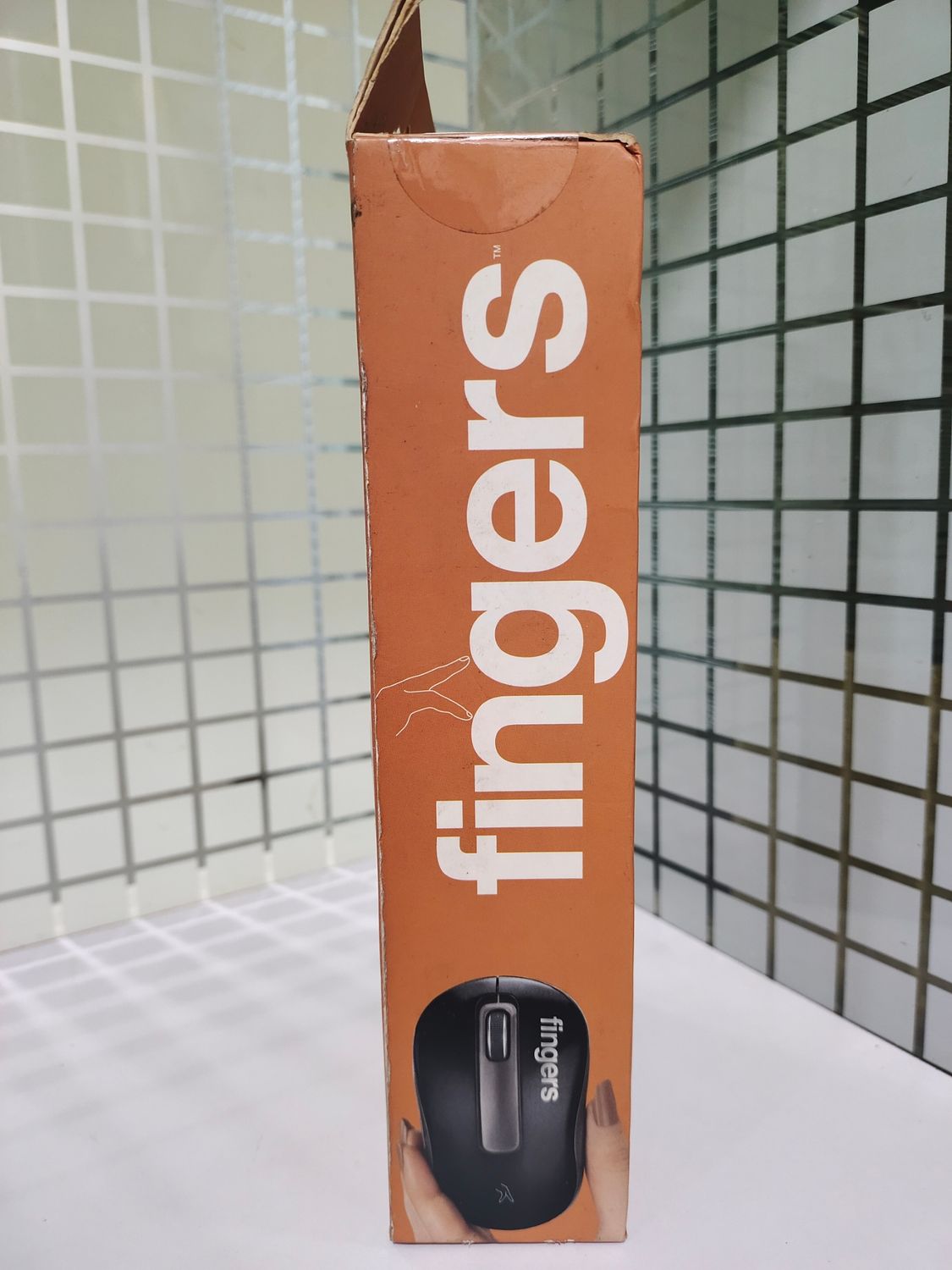 Fingers GlassPro M2 Wireless 2.4GHz Mouse with USB Receiver Fingers GlassPro M2 Wireless 2.4GHz Mouse with USB Receiver