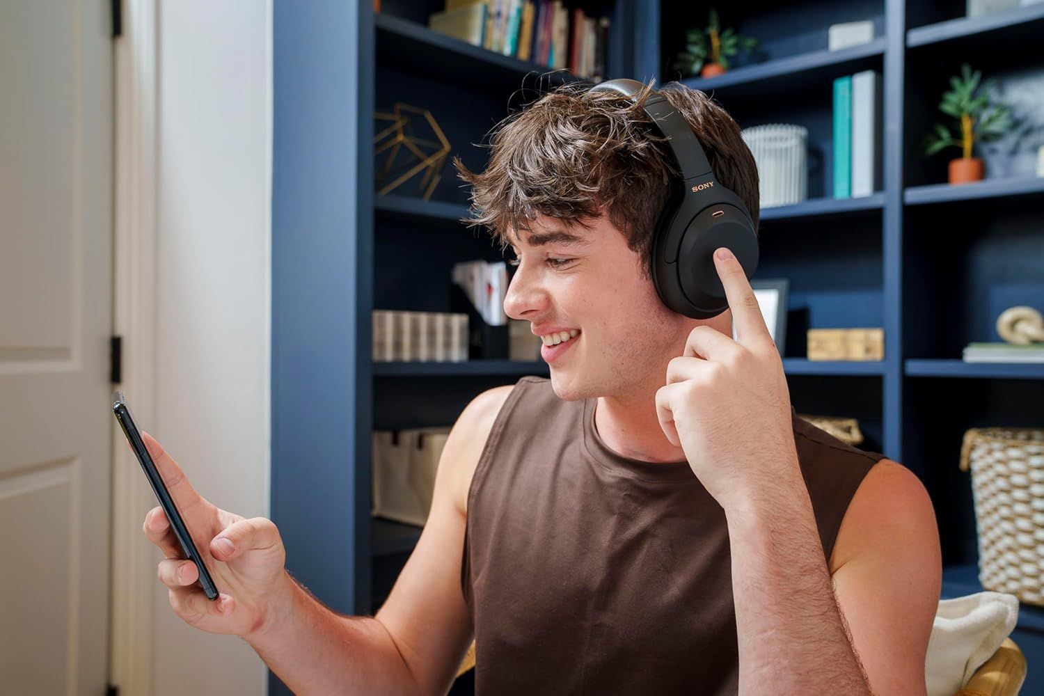 Sony WH-1000XM4 Wireless Over Ear Headphones (Black) Sony WH-1000XM4 Wireless Over Ear Headphones (Black)