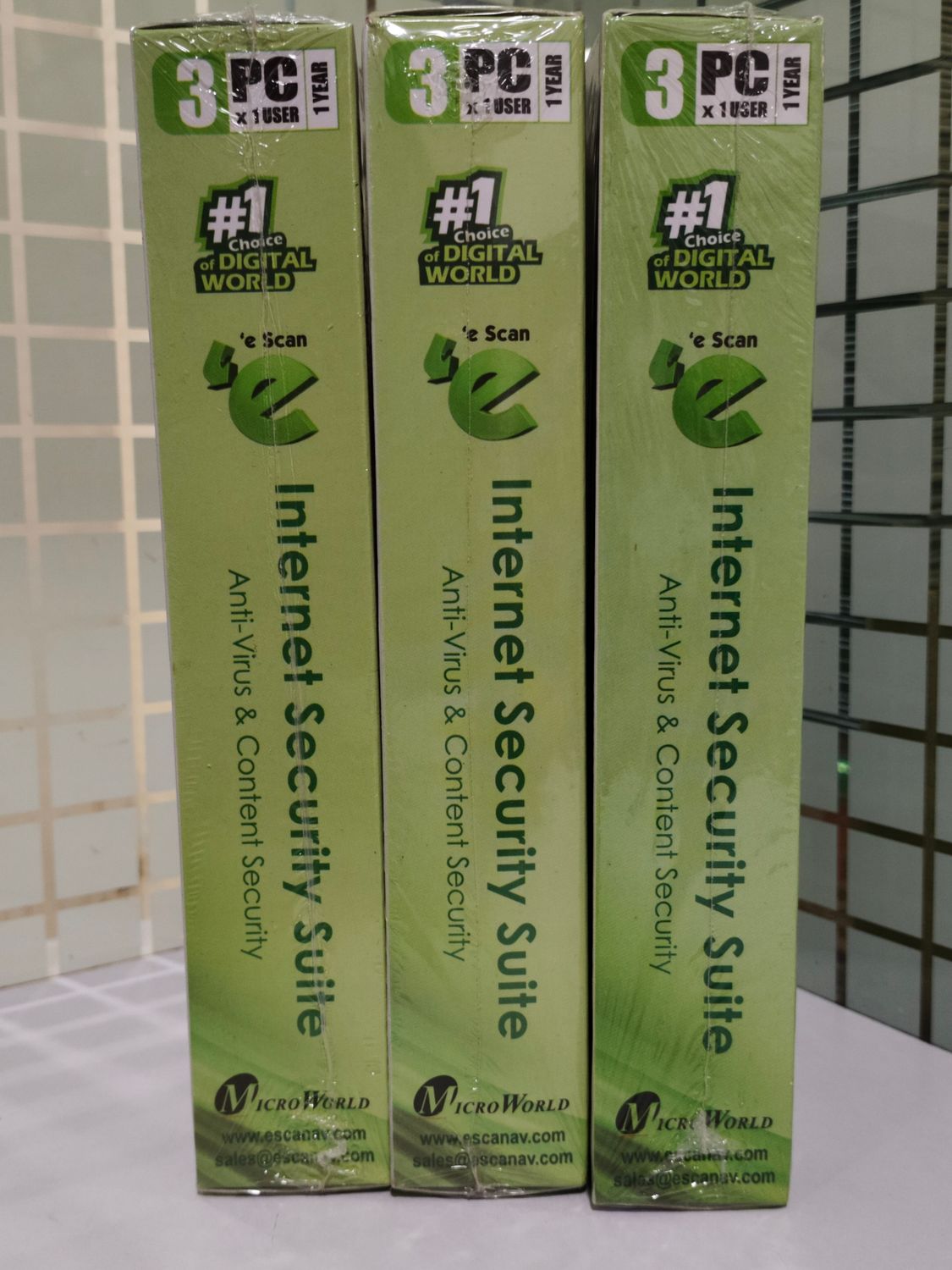 3 User, 1 Year, eScan Internet Security Suite (v.11)