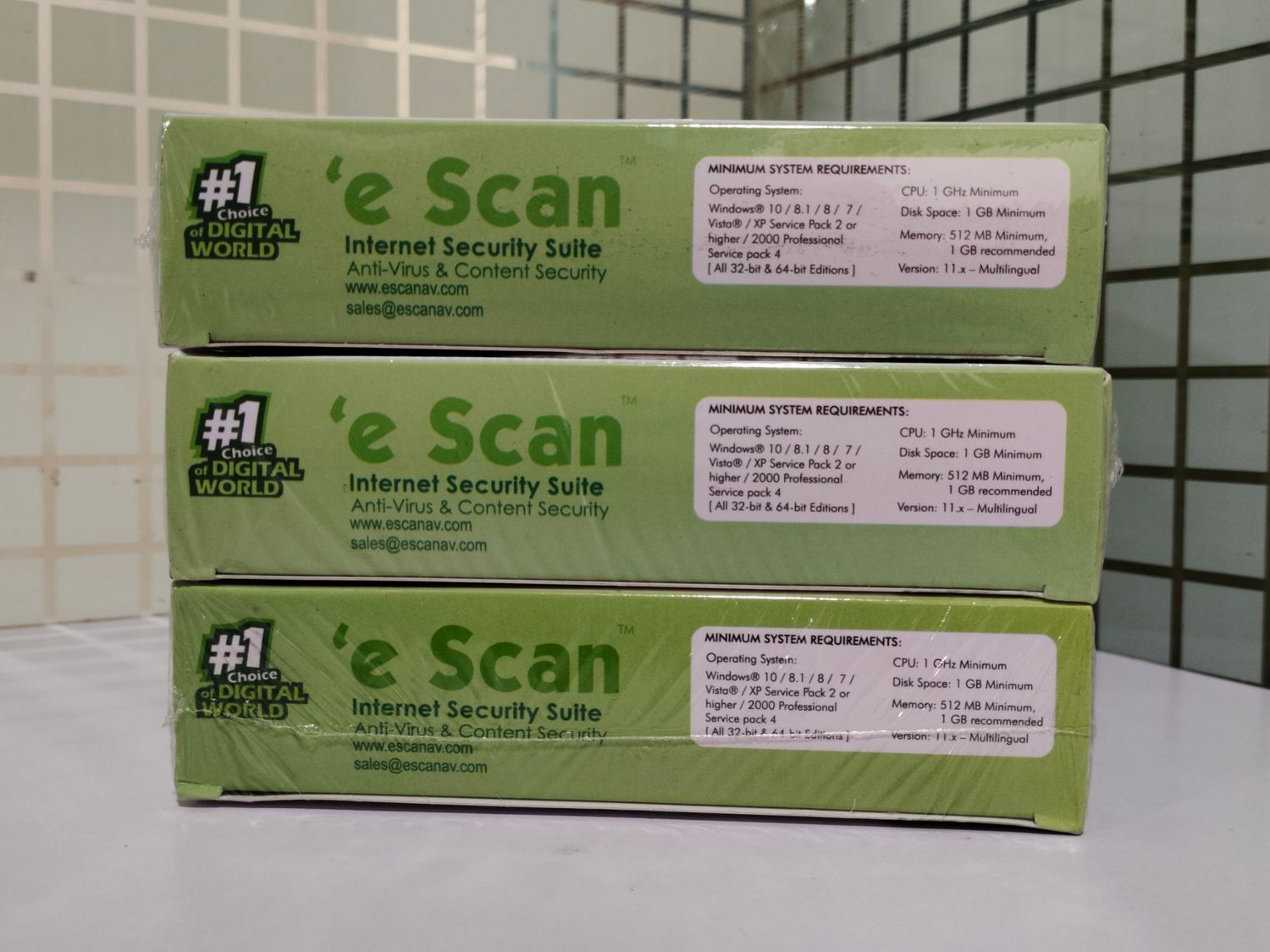 3 User, 1 Year, eScan Internet Security Suite (v.11)