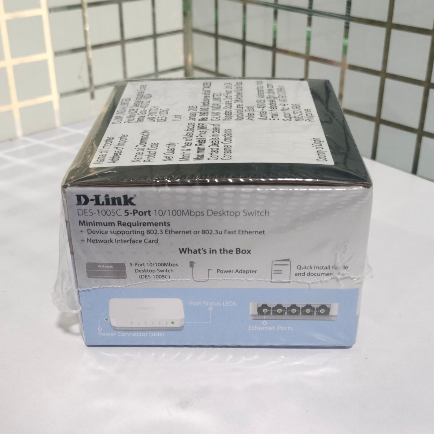 D-Link DES-1005C 5-Port Network Switch