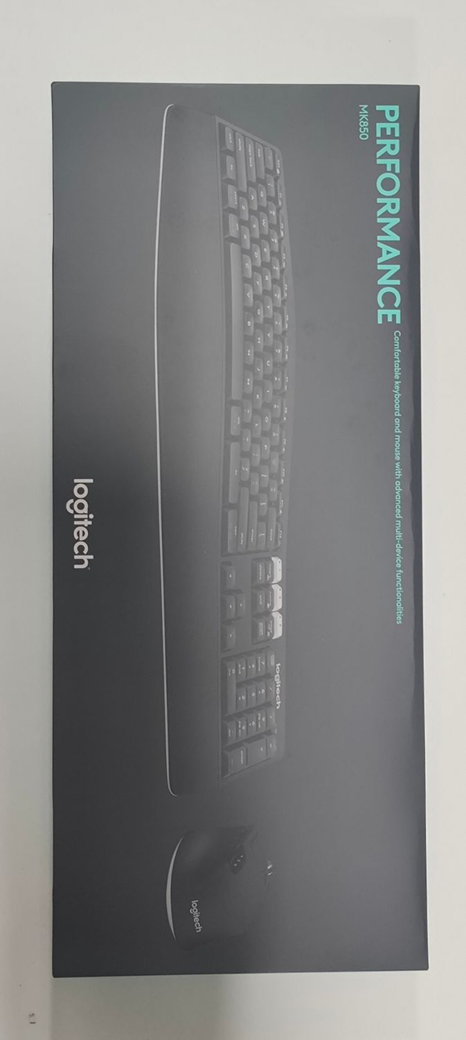 Logitech MK850 Wireless Keyboard Mouse