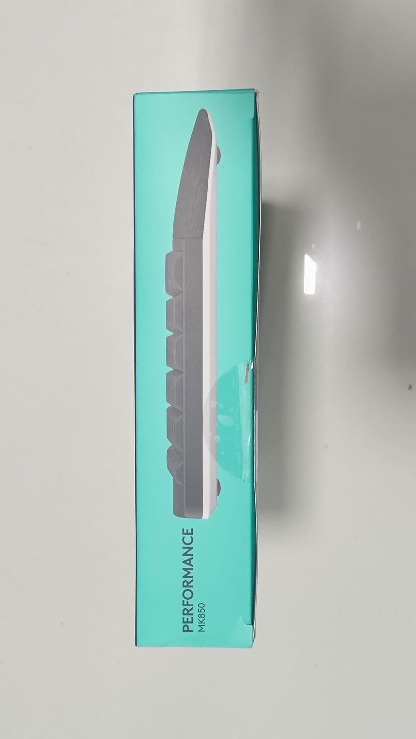 Logitech MK850 Wireless Keyboard Mouse