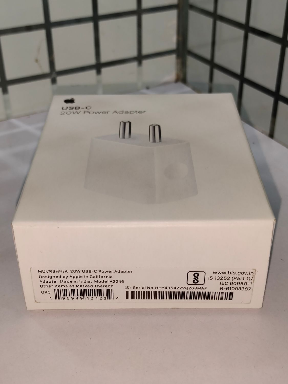 Apple 20W USB-C Power Adapter (iphone 12, 13, 14, 15, 16, 17) Apple 20W USB-C Power Adapter (iphone 12, 13, 14, 15, 16, 17)