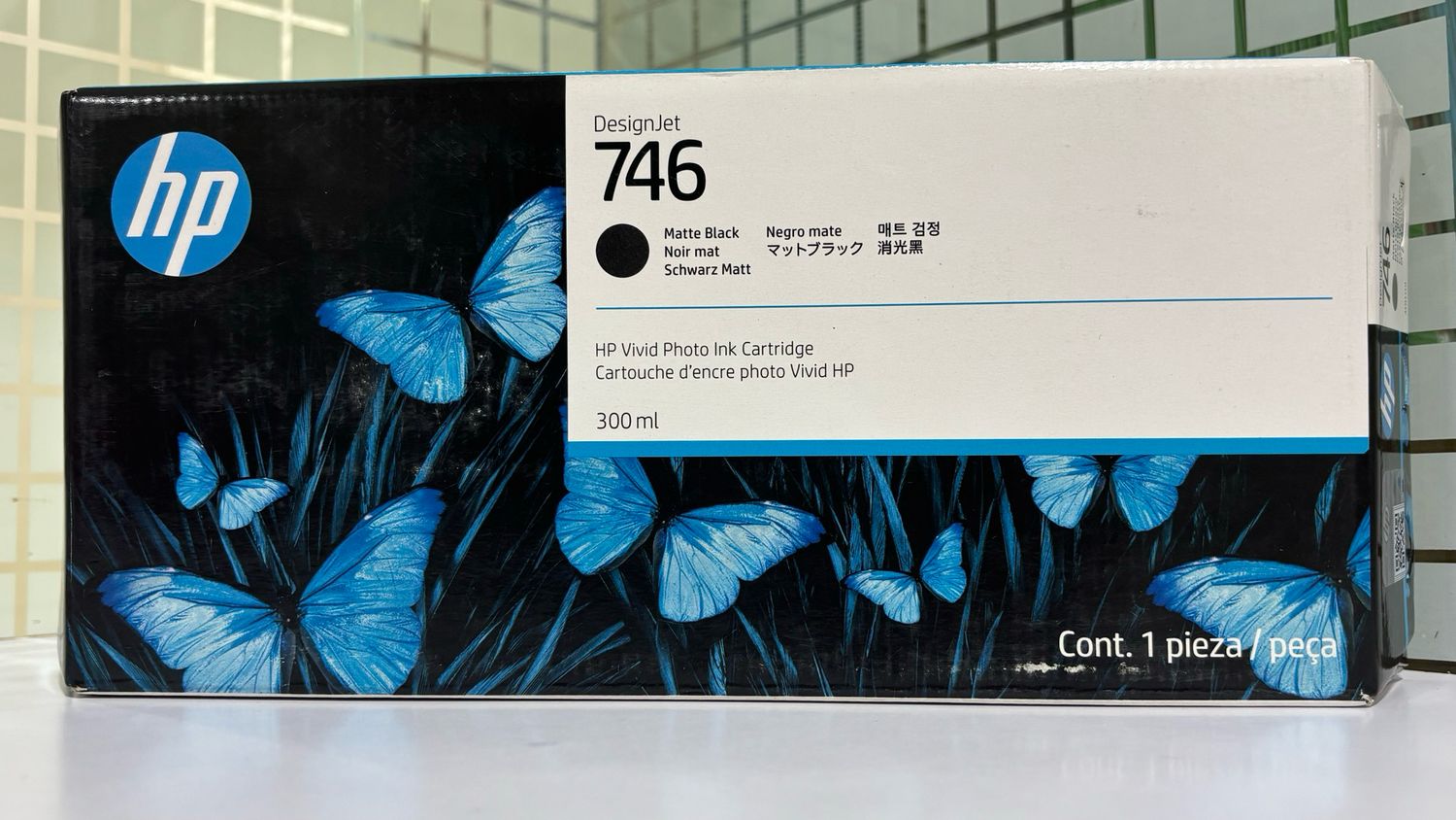HP 746 Matte Black DesignJet Ink Cartridge, 300ml (P2V83A)
