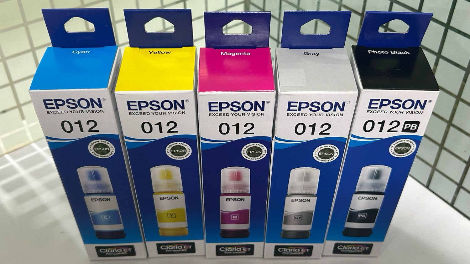 Epson 011/012 set of 6 bottle, L8180 (PB/Bk/C/Y/M/Gr) Epson 011/012 set of 6 bottle, L8180 (PB/Bk/C/Y/M/Gr)