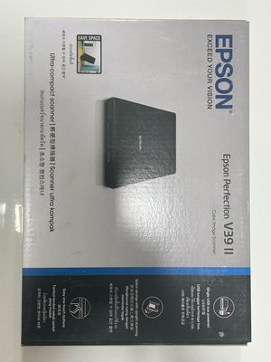 Epson Perfection V39 ll Flatbed Color Scanner Epson Perfection V39 ll Flatbed Color Scanner