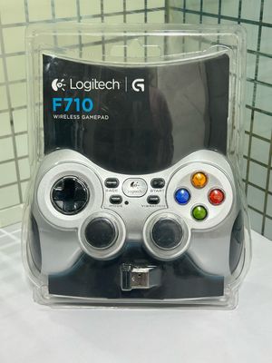 Logitech F710 Bluetooth Wireless Gamepad Logitech F710 Bluetooth Wireless Gamepad