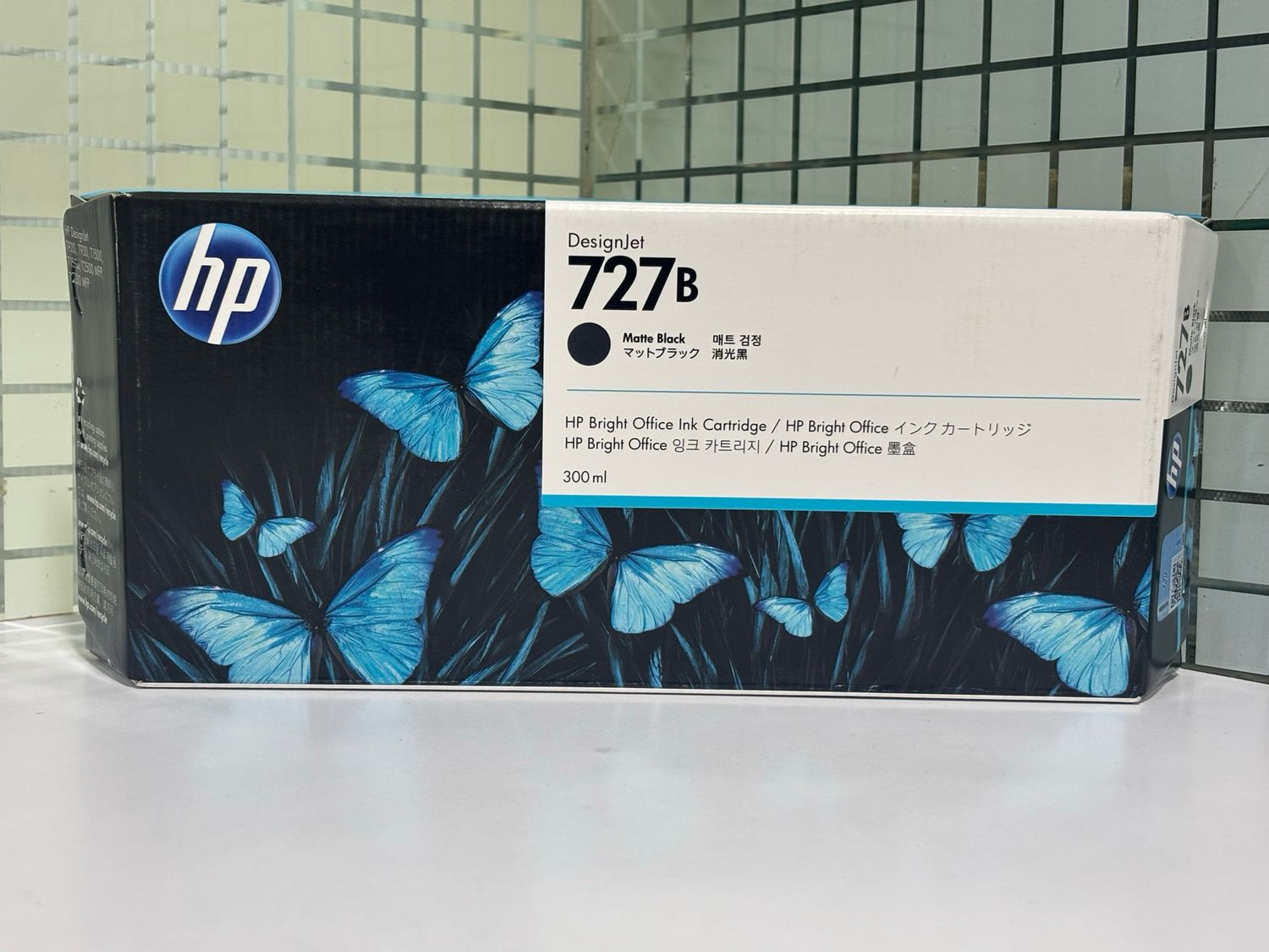 HP727B　インクカートリッジ　マットブラック　３WX19A　300ml HP 727B 300-ml Matte Black DesignJet Ink Cartridge - Rs.19790