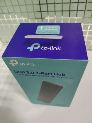 TP-Link UH700 7-Port 3.0 USB External Hub TP-Link UH700 7-Port 3.0 USB External Hub