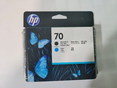 HP 70 Matte Black and Cyan DesignJet Printhead HP 70 Matte Black and Cyan DesignJet Printhead