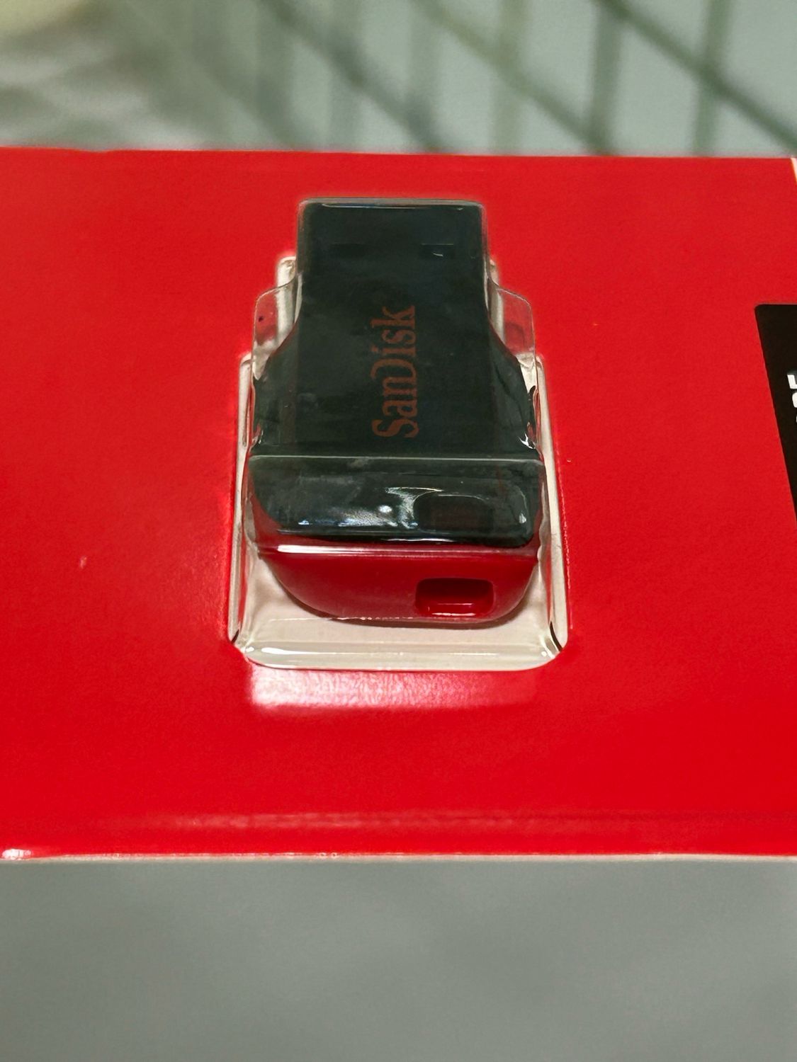 New, SanDisk 128GB Pen Drive, Cruzer Blade