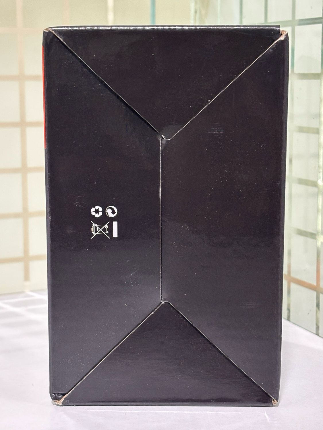 Tenda SG108M 8-Port Gigabit Ethernet Switch