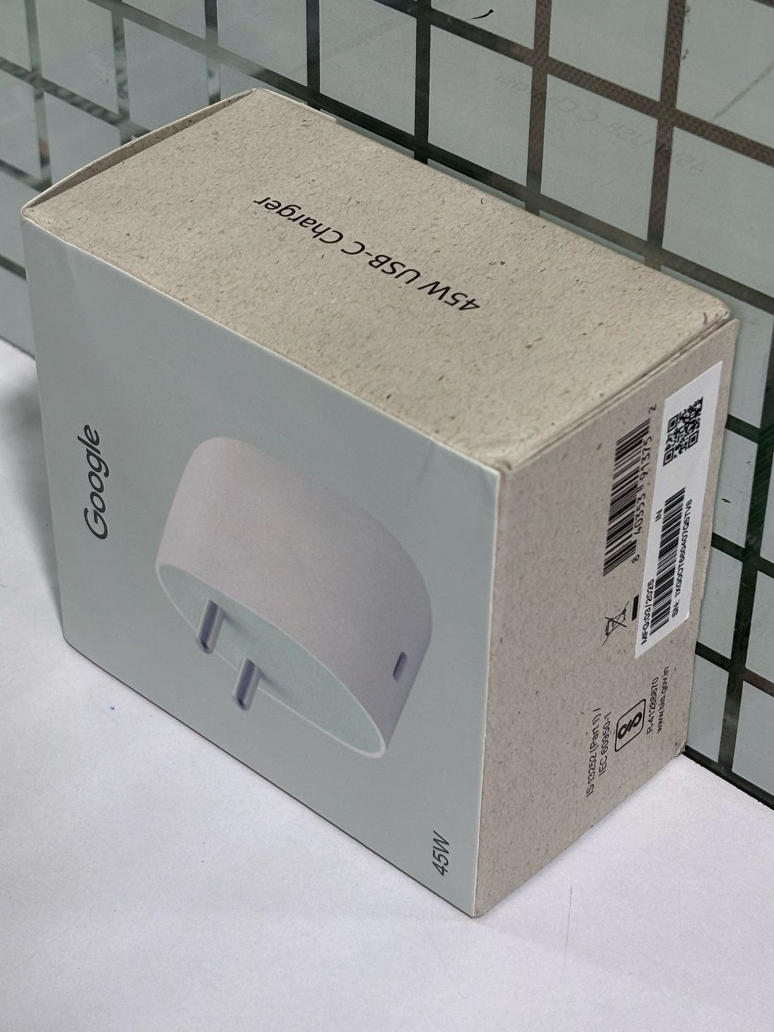 Google 45W USB-C Power Charger Google 45W USB-C Power Charger