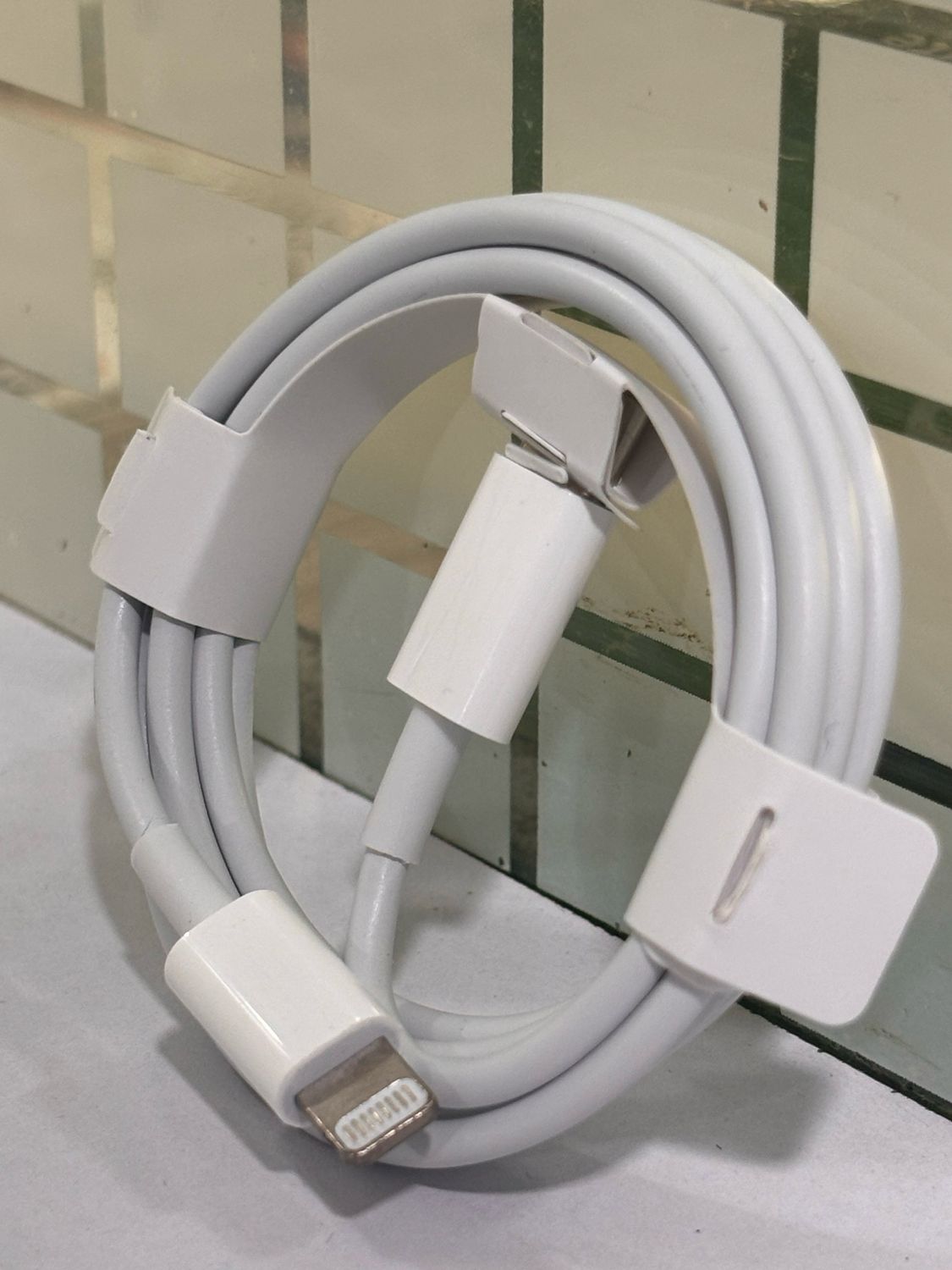 Apple 1mtr Type-C to Lightning Cable Apple 1mtr Type-C to Lightning Cable