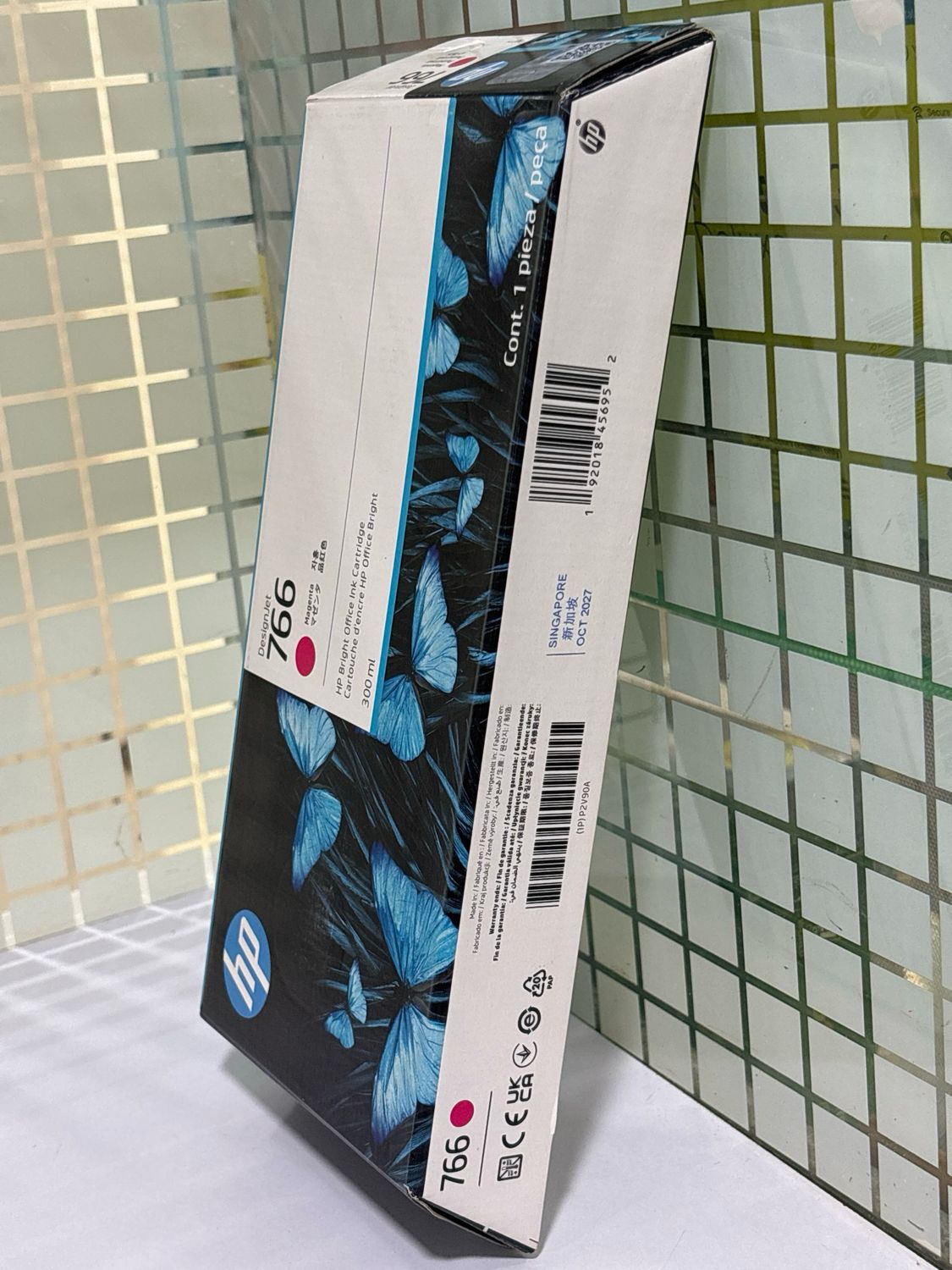 HP DesignJet 766 / 766B Ink Cartridge, Magenta, 300ml HP DesignJet 766 / 766B Ink Cartridge, Magenta, 300ml