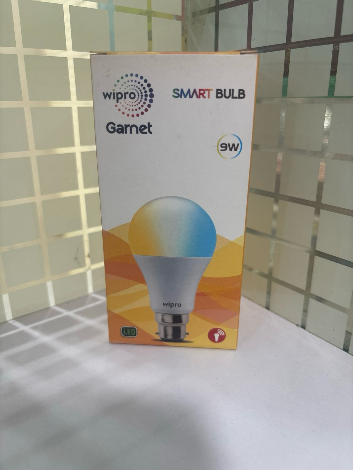 Wipro Garnet NS9100 9W B22D LED Smart Bulb