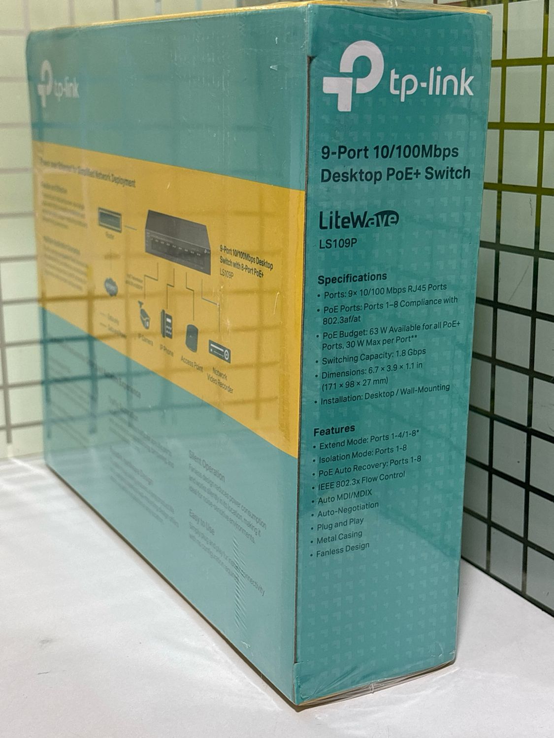 TP-Link LS109P 9-Port 10/100Mbps Desktop Switch with 8-Port PoE+ TP-Link LS109P 9-Port 10/100Mbps Desktop Switch with 8-Port PoE+