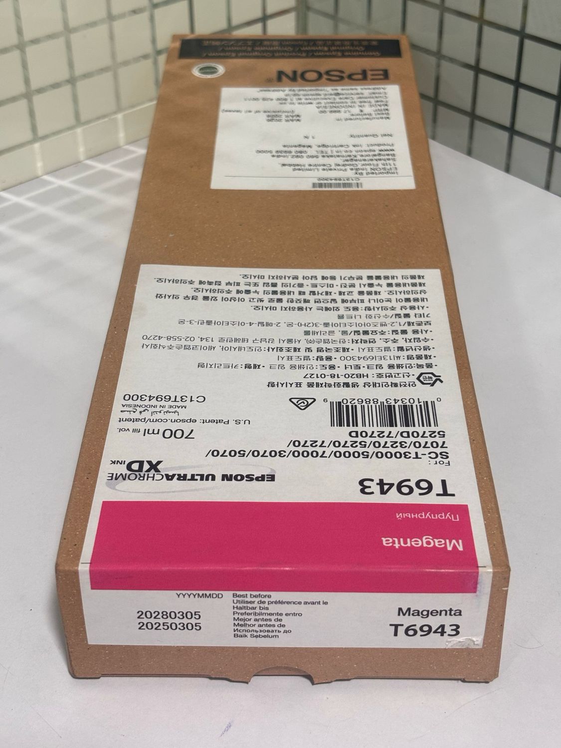 Epson T6943 Ink Cartridge, Magenta, 700ml Epson T6943 Ink Cartridge, Magenta, 700ml