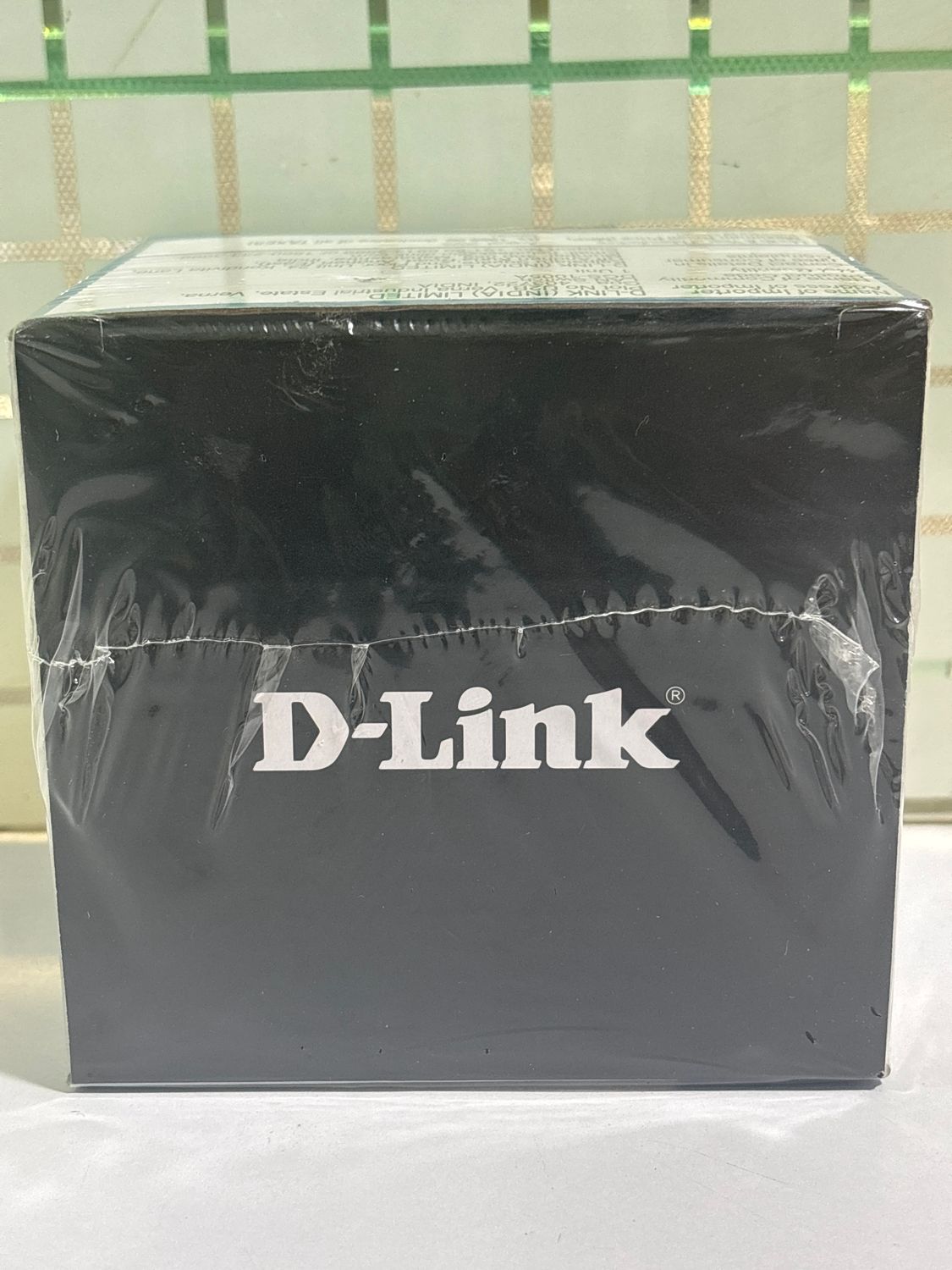 D-Link DGS-1005A 5-Port Gigabit Switch D-Link DGS-1005A 5-Port Gigabit Switch