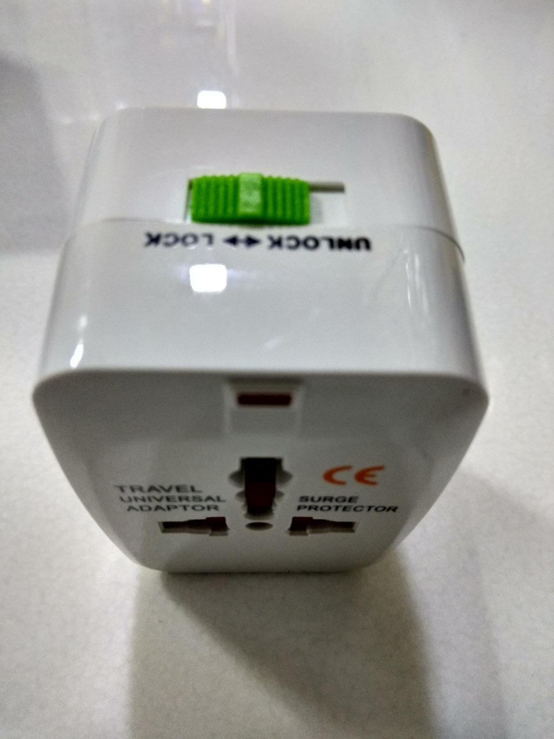 Universal World Wide Travel Charger Adapter Plug Universal World Wide Travel Charger Adapter Plug